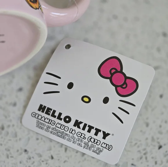 Hello Kitty Halloween Mug - Picture 4 of 4